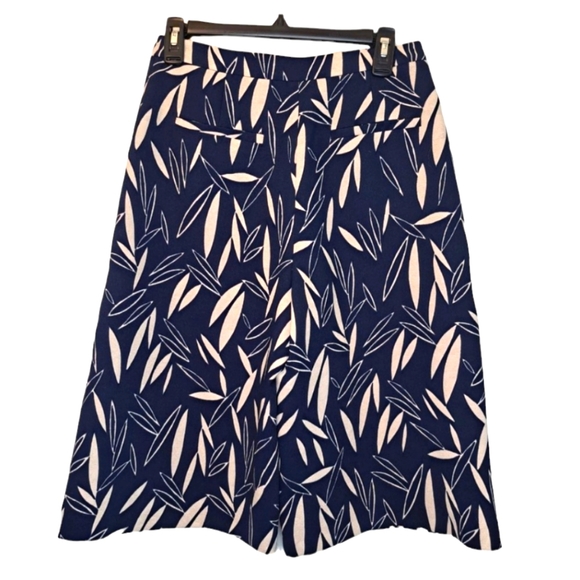 TopShop Blue Cape Leaf Patterned Culottes Wide Leg Capris Shorts Size 6 Petite - Picture 2 of 6